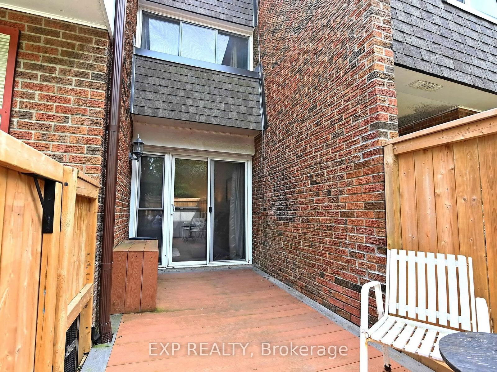 101-109 Dovedale Drive Townhomes, Whitby, Toronto