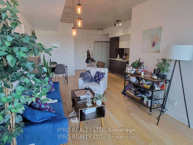 1190 Dundas St E, unit 629 for rent