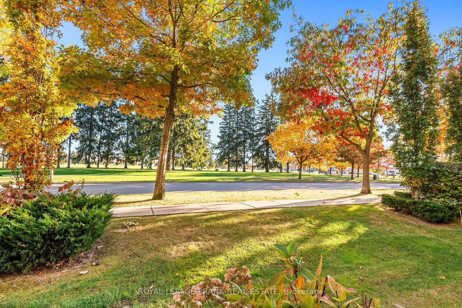 Harbourside Condos, Whitby, Toronto