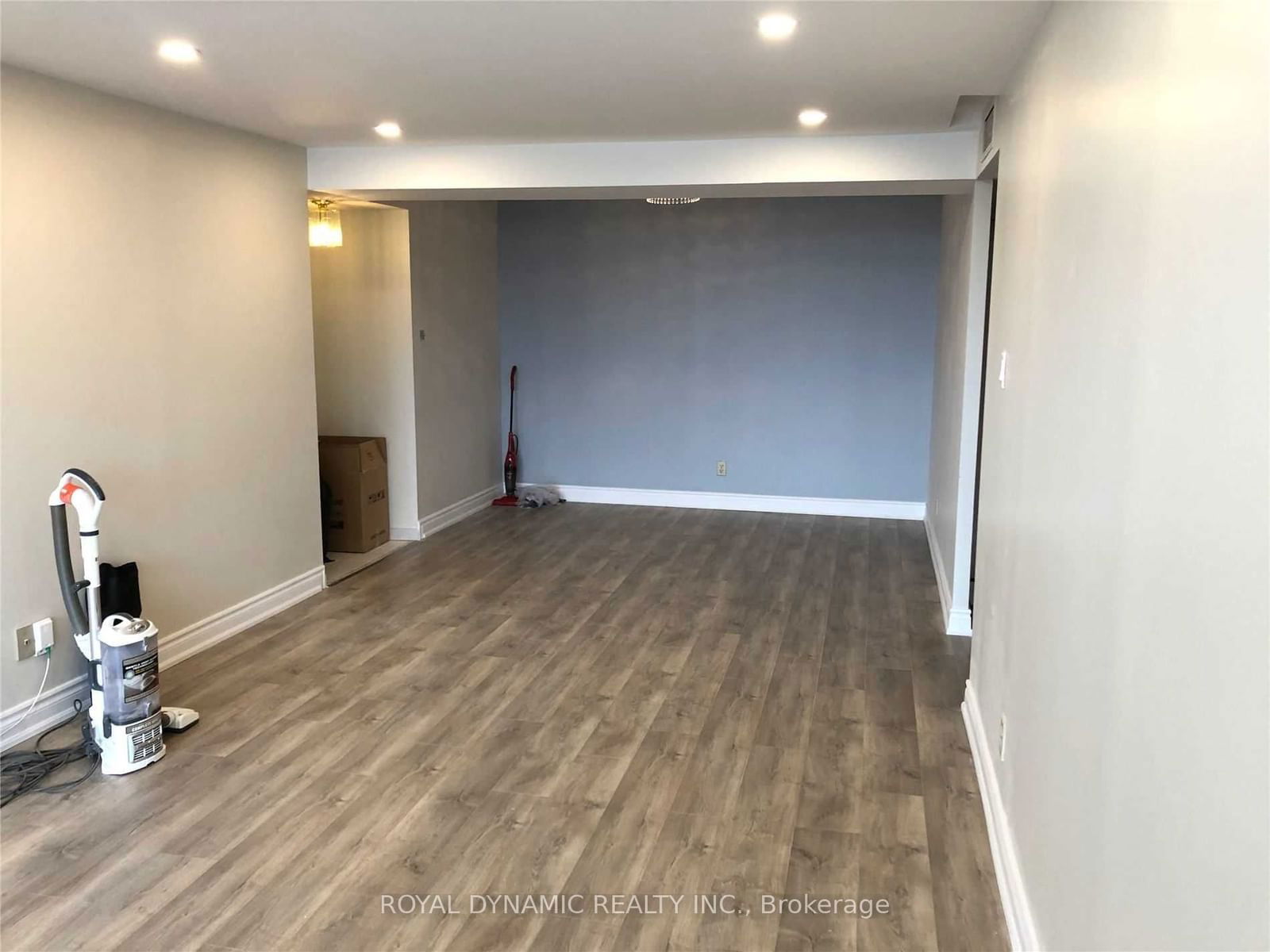 4725 Sheppard Ave E, unit 1512 for rent