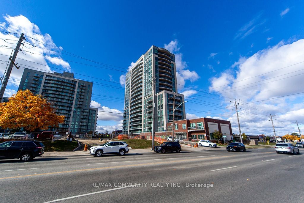 1328 Birchmount Rd, unit 1903 for sale