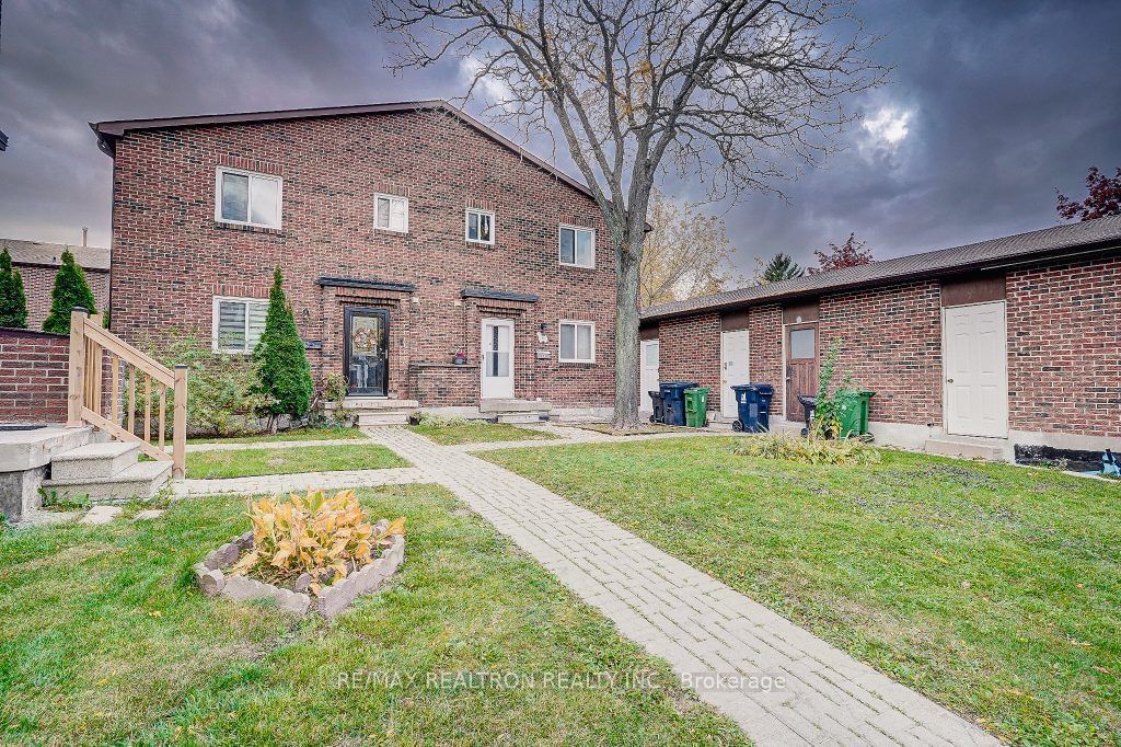 106 Chester Le Boulevard Townhomes, Scarborough, Toronto