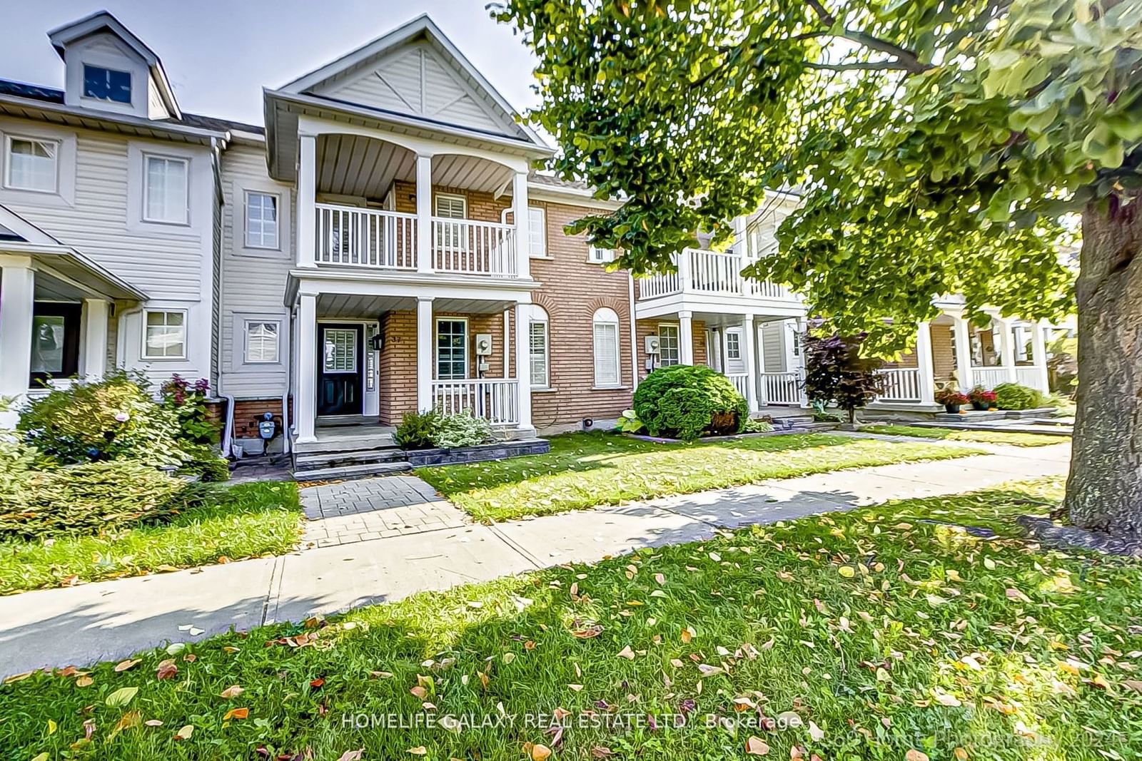 Bayside Gate Townhomes, Whitby, Toronto