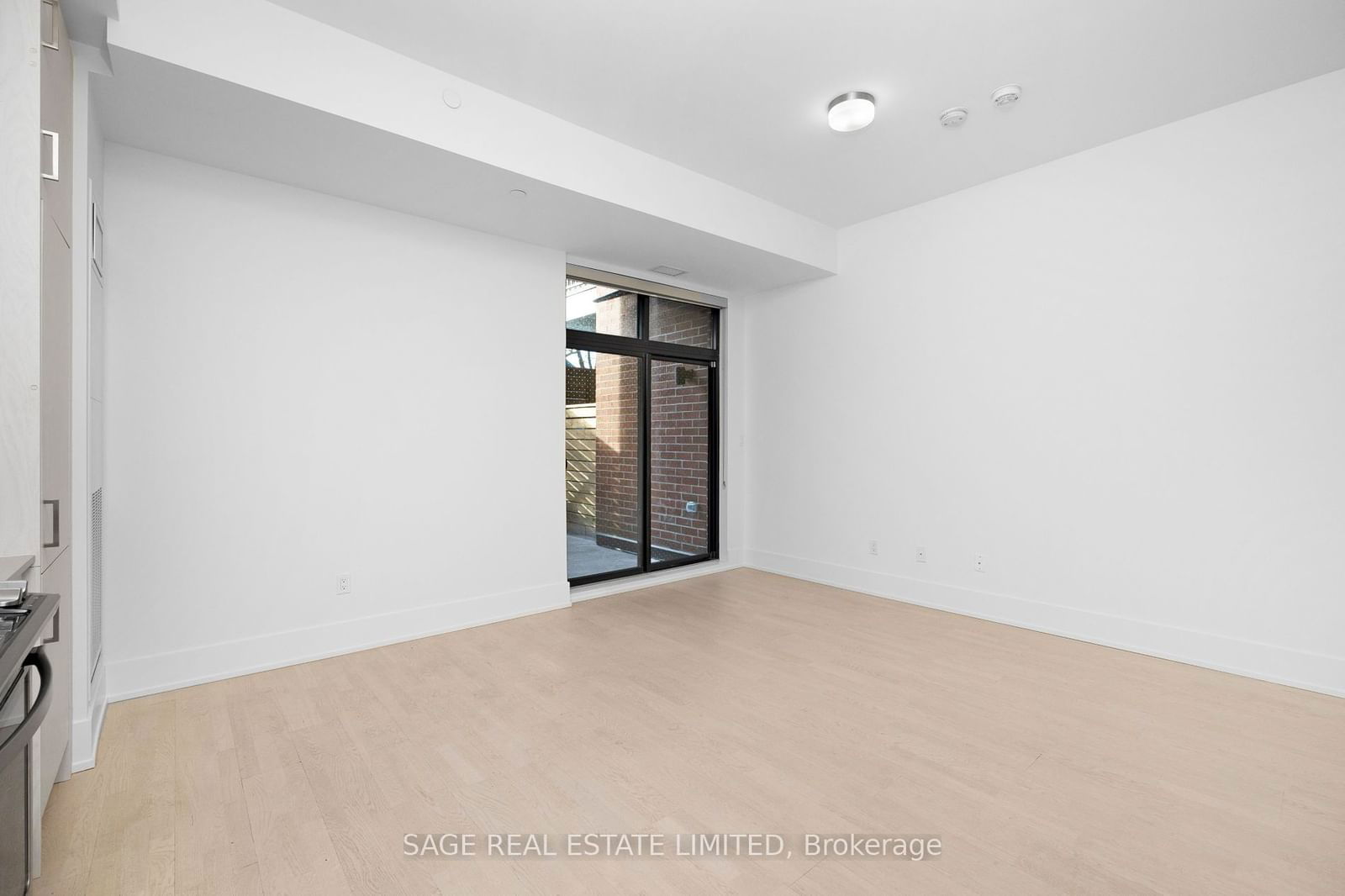 14 Dewhurst Blvd, unit 102 for sale