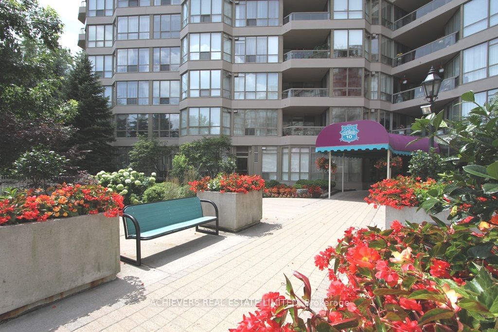 10 Guildwood Pkwy, unit 926 for sale