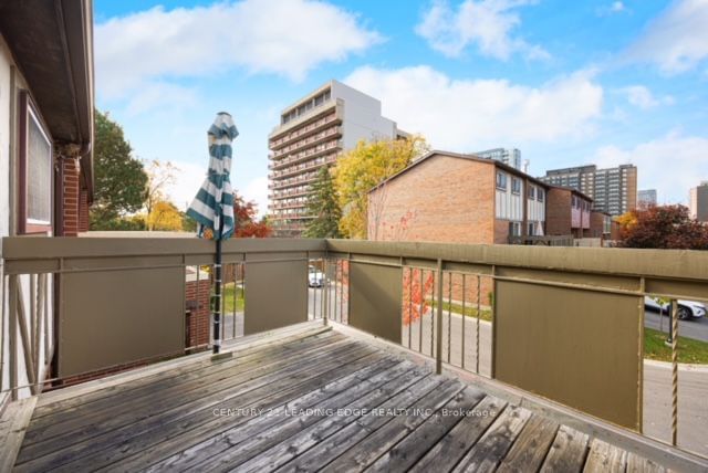 30 CHICHESTER Pl, unit 52 for sale