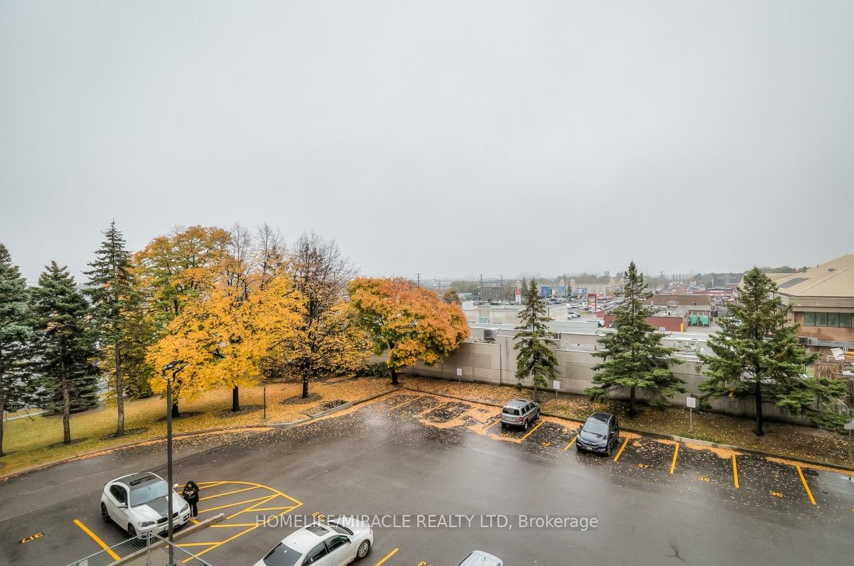 Dorset Towers Condos, Scarborough, Toronto