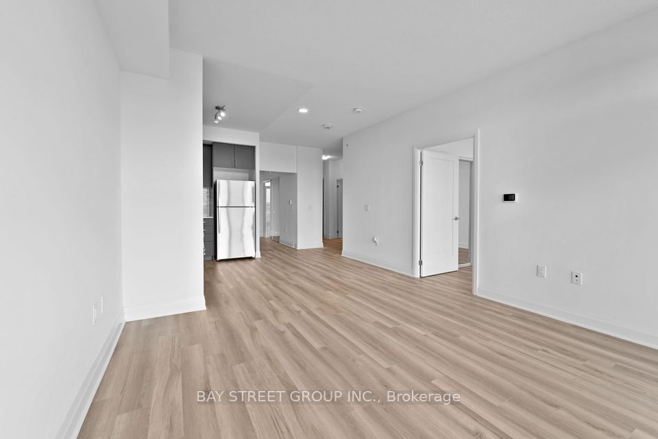 3220 Sheppard Ave E, unit 1710 for rent