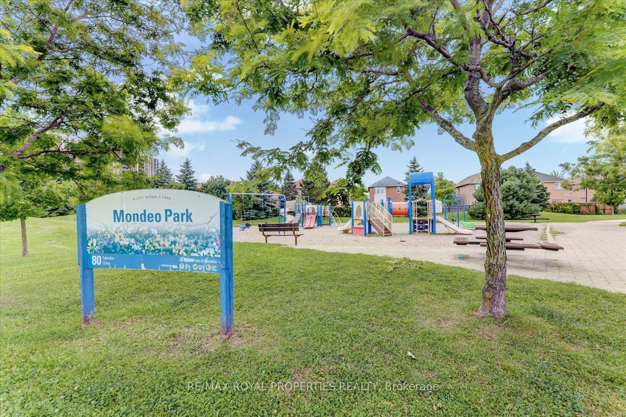 Mondeo Townhomes, Scarborough, Toronto