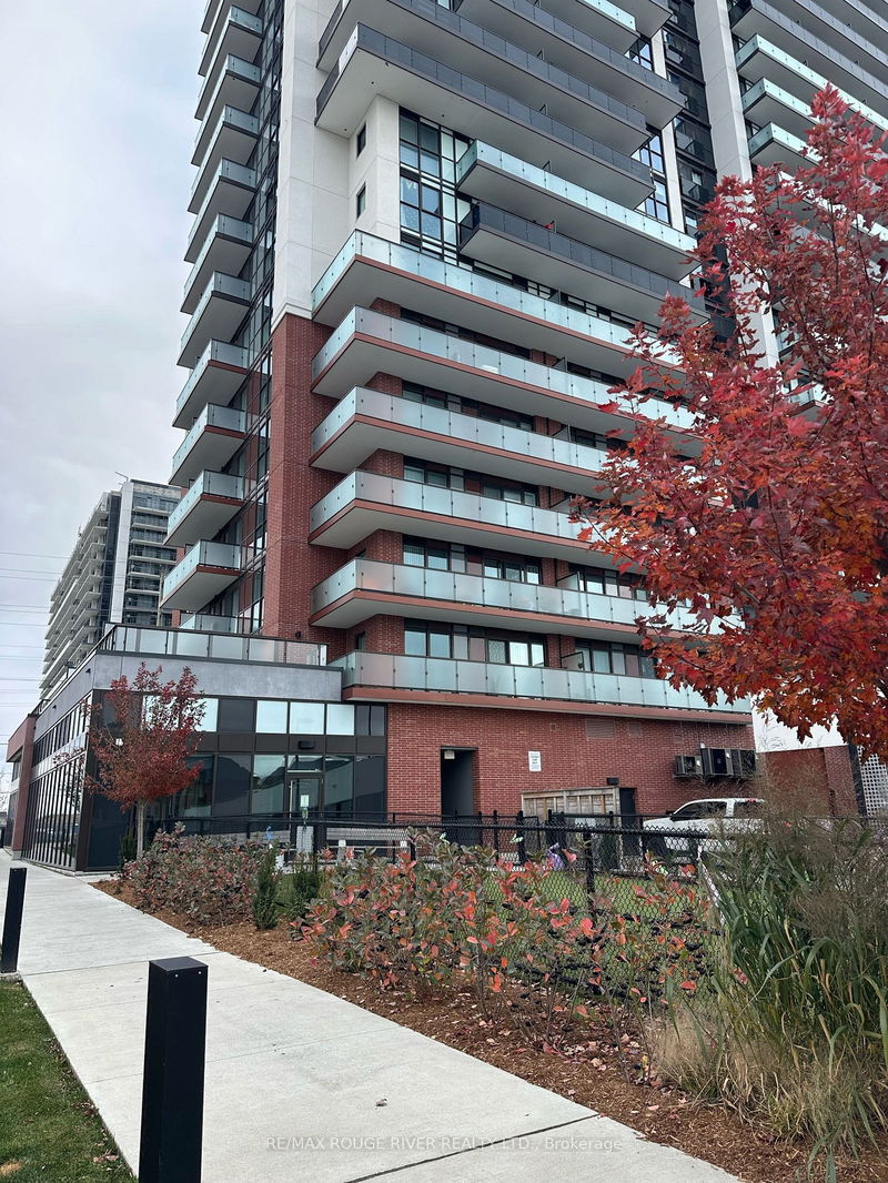 2550 Simcoe St N, unit 205 for rent