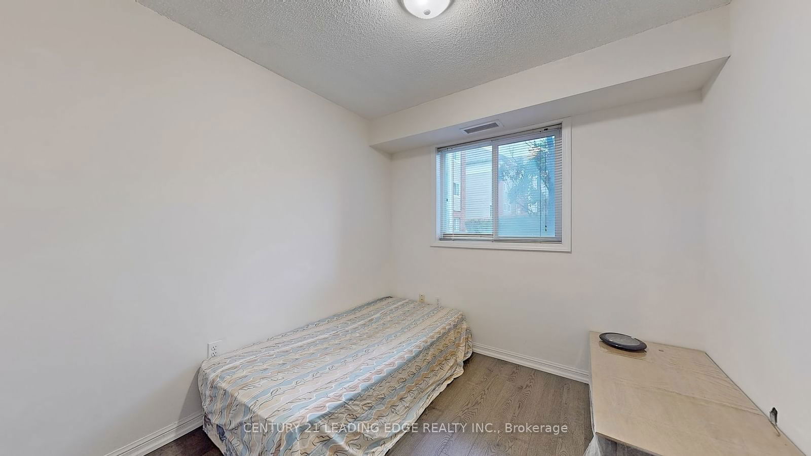 5235 Finch Ave E, unit 123 for rent