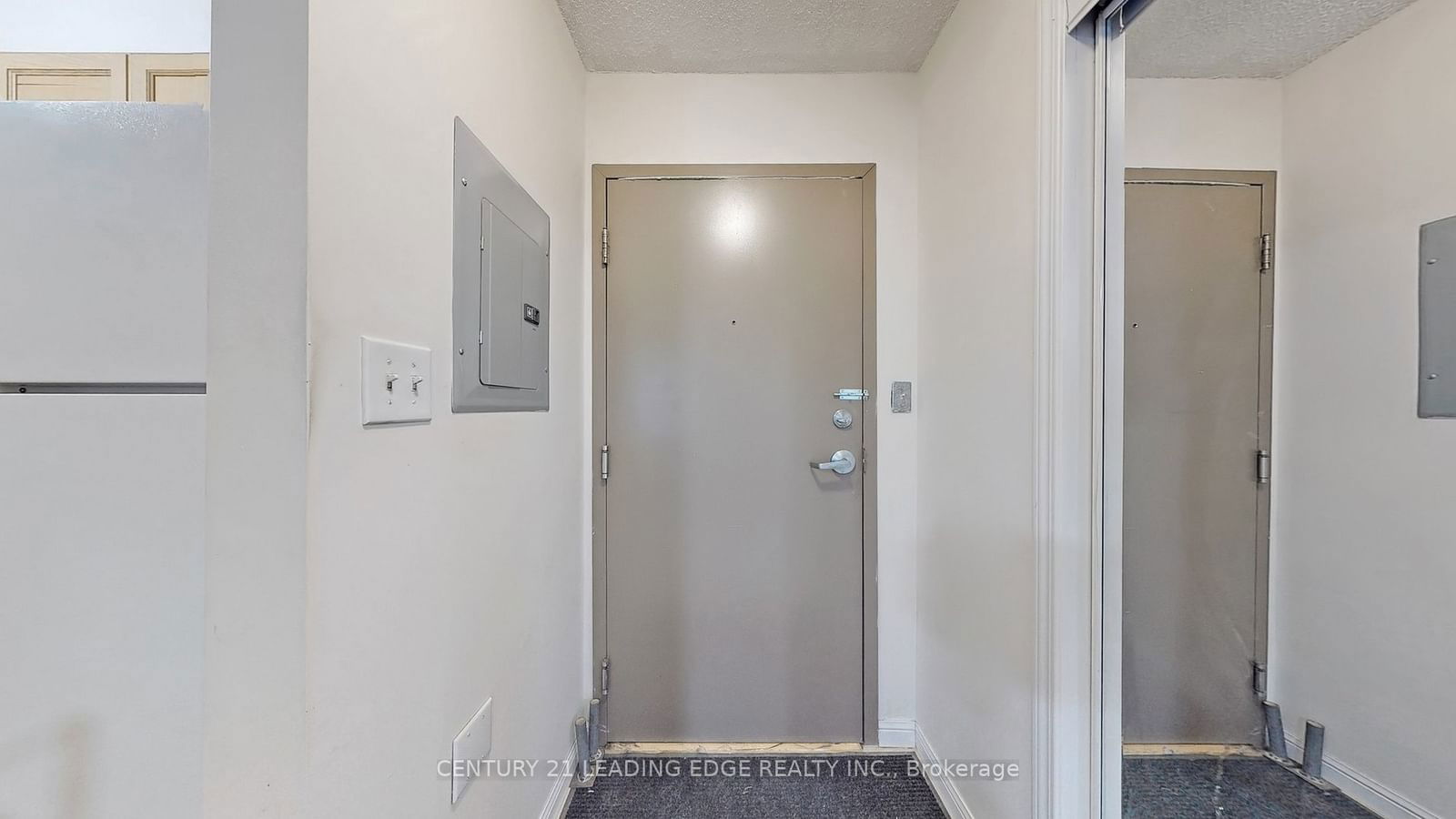 5235 Finch Ave E, unit 123 for rent