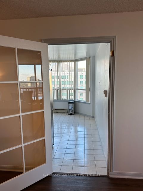 88 Corporate Dr, unit 2304 for rent