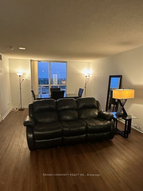 88 Corporate Dr, unit 2304 for rent