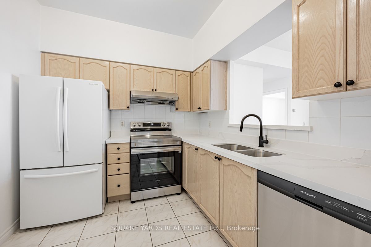 2627 McCowan Rd, unit LPH2 for rent