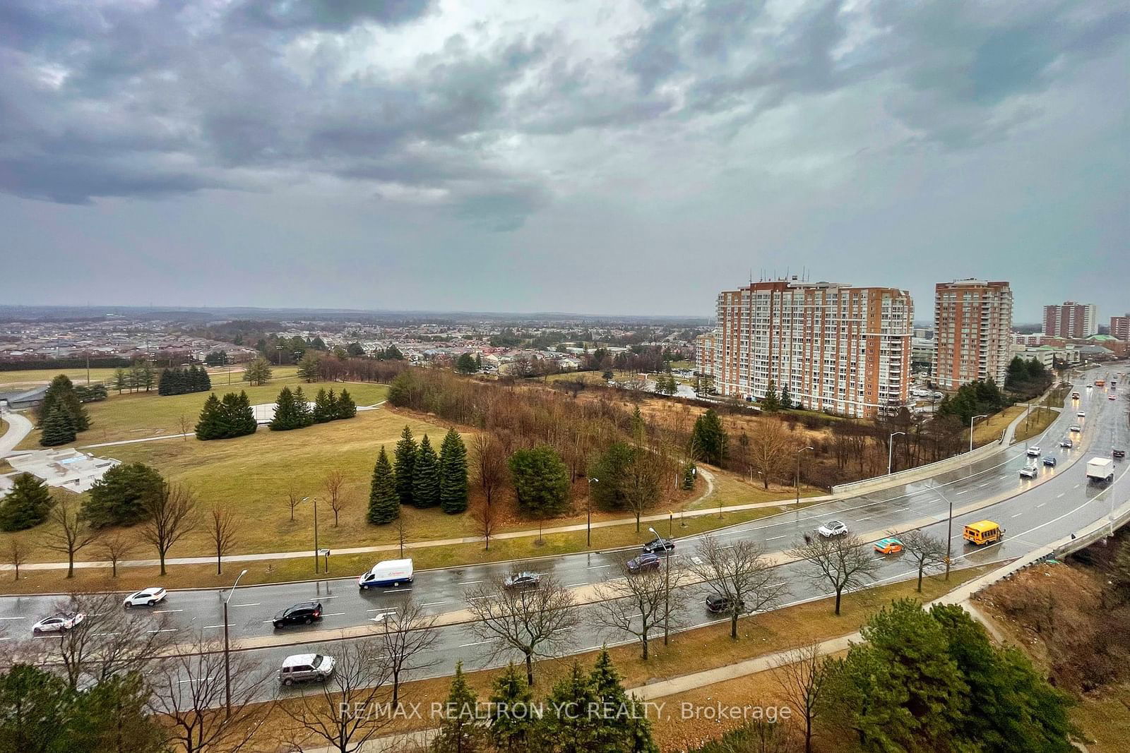 100 Wingarden Crt, unit 1612 for sale