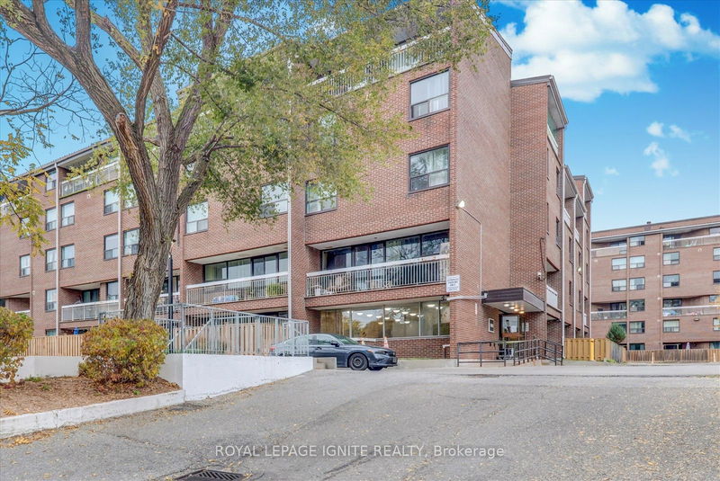 4060 Lawrence Ave E, unit 505 for sale