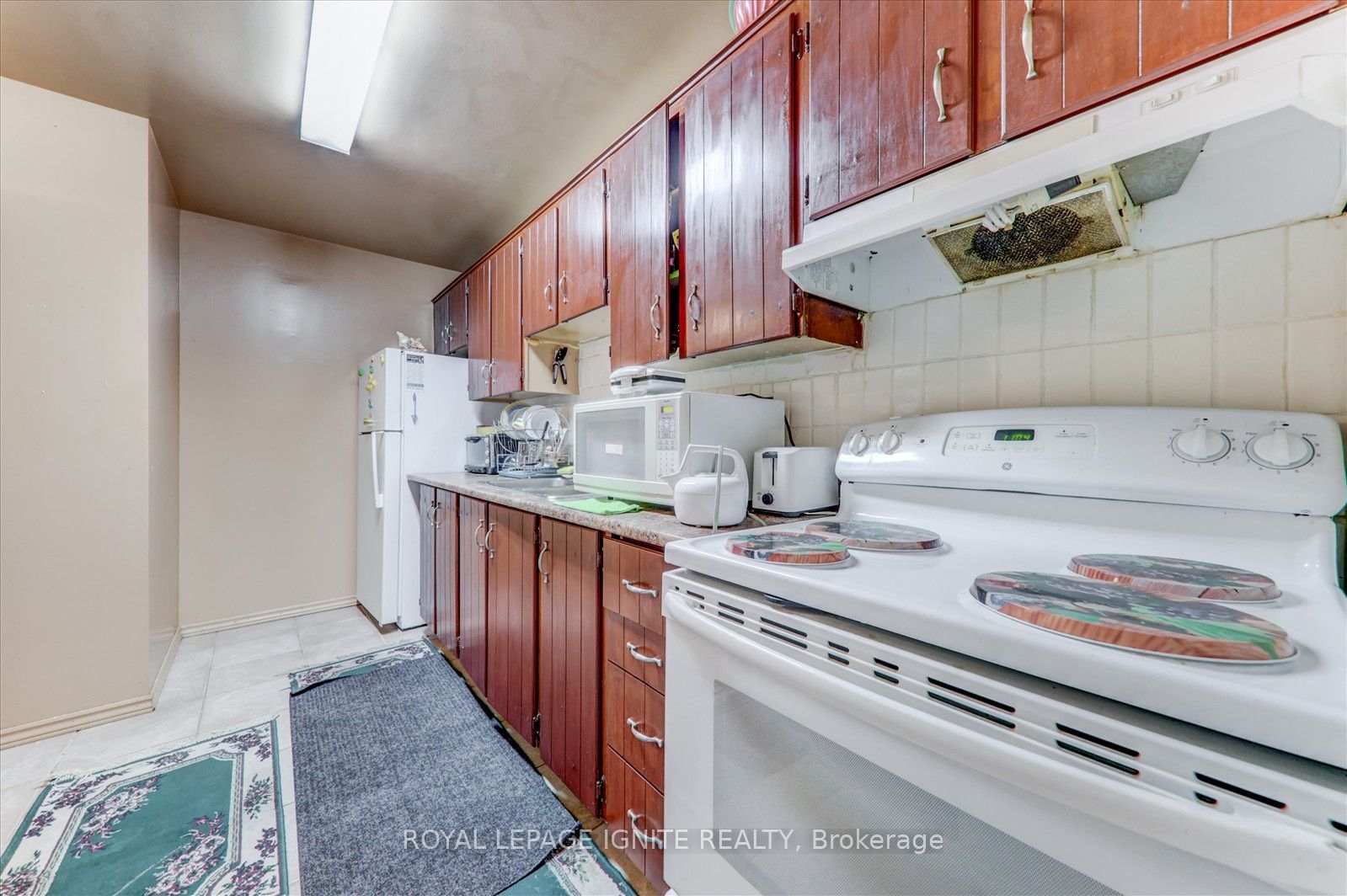 4060 Lawrence Ave E, unit 505 for sale