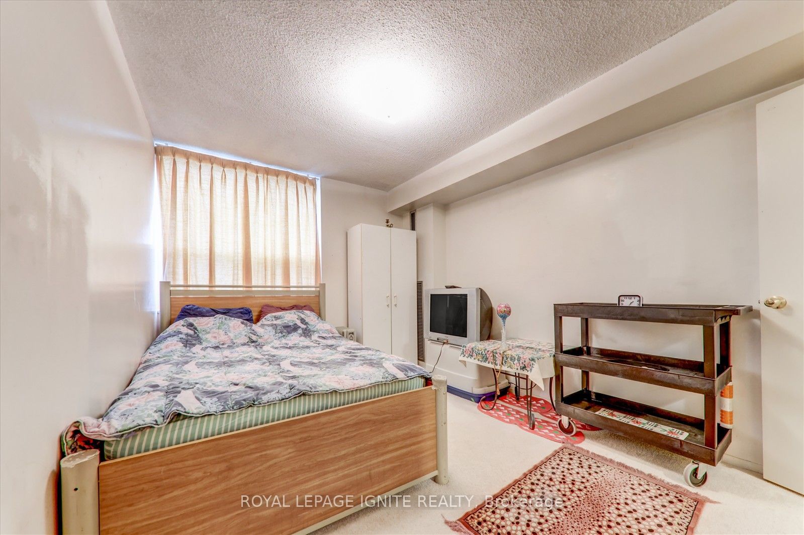 4060 Lawrence Ave E, unit 505 for sale