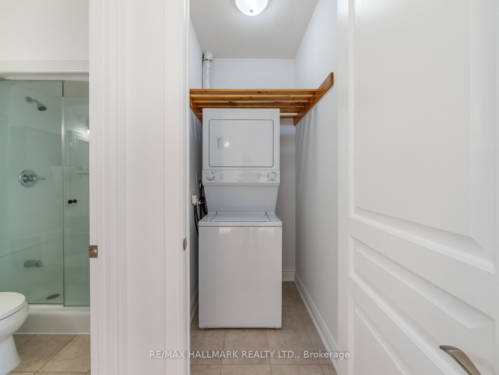 9235 Jane St, unit 107 for sale