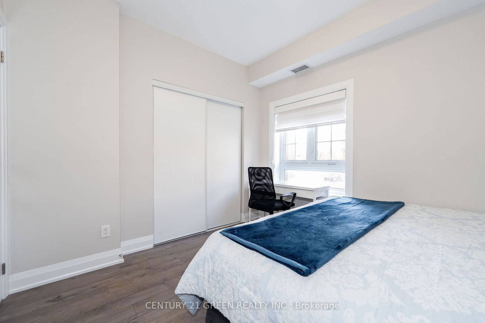 481 Rupert Ave, unit 109 for sale