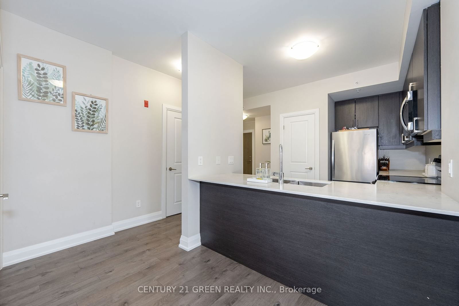 481 Rupert Ave, unit 109 for sale