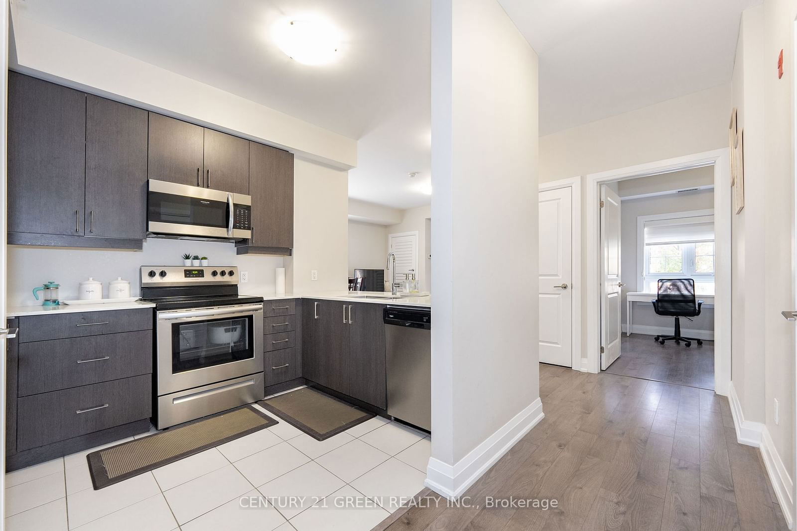 481 Rupert Ave, unit 109 for sale