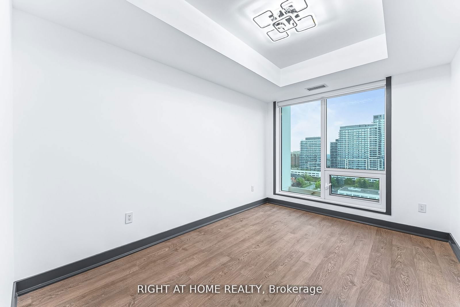 8868 Yonge St E, unit #1605 for sale