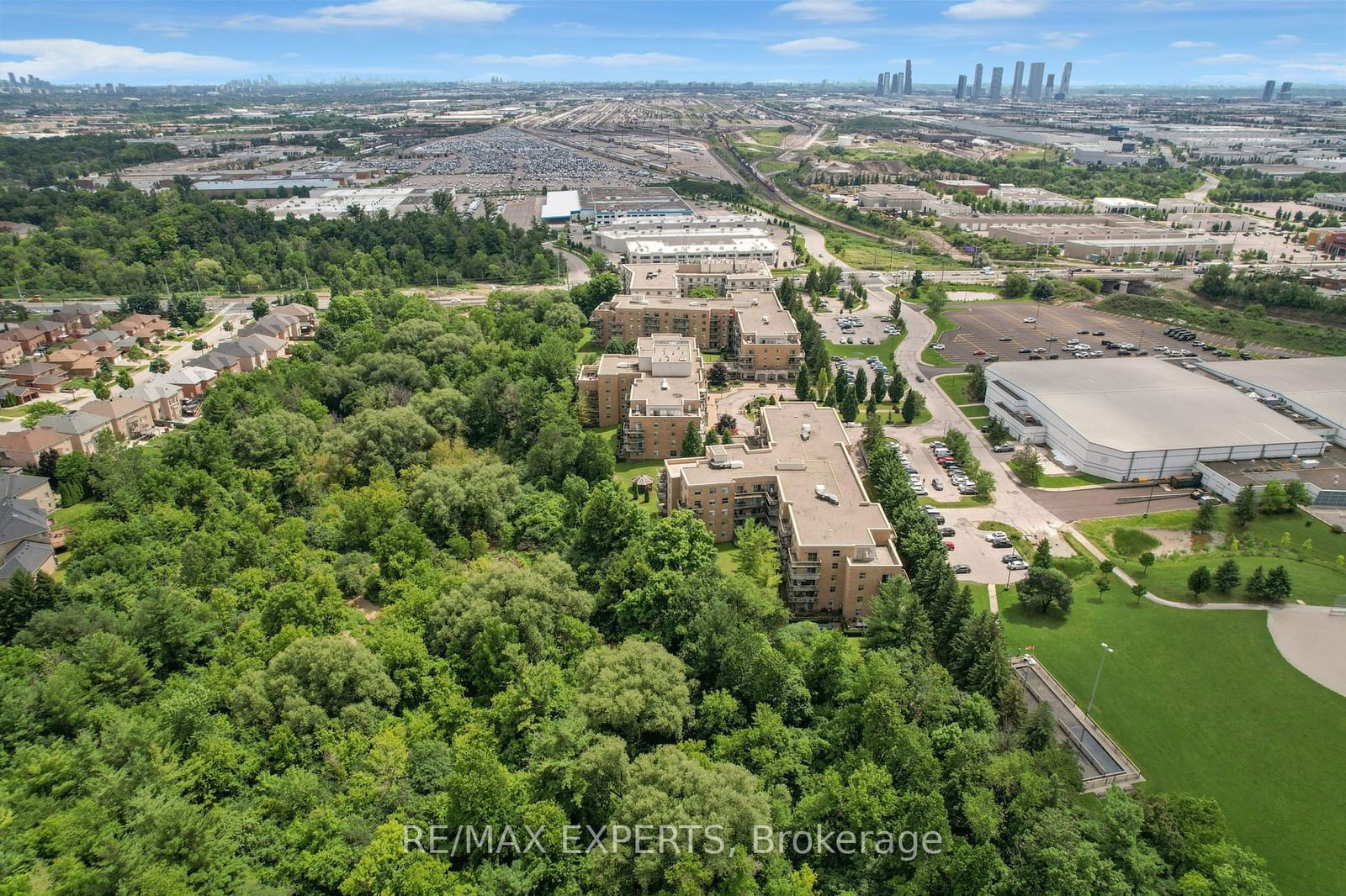 Villa Gardino III Condos, Vaughan, Toronto