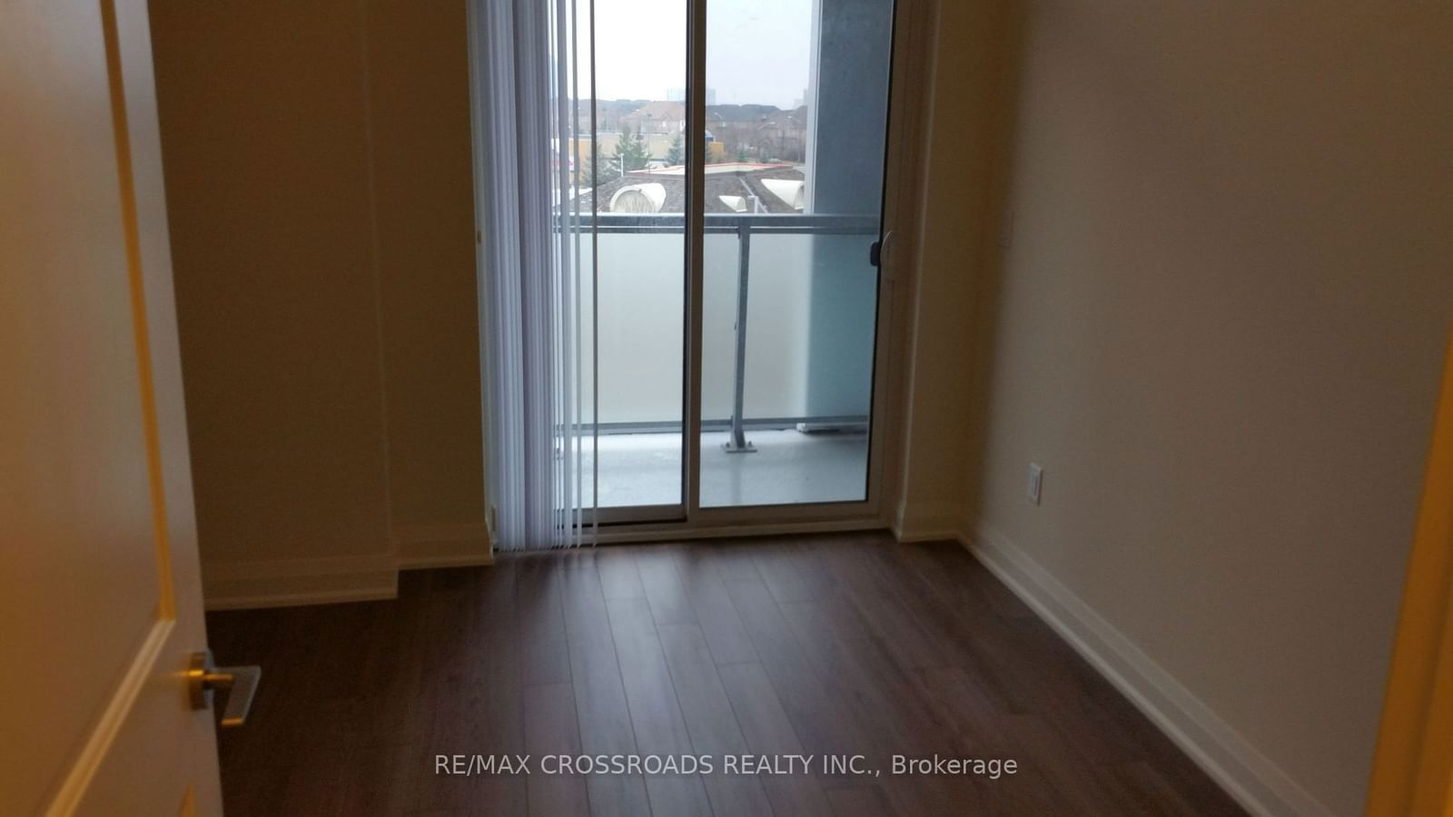 8763 Bayview Ave, unit 309 for sale