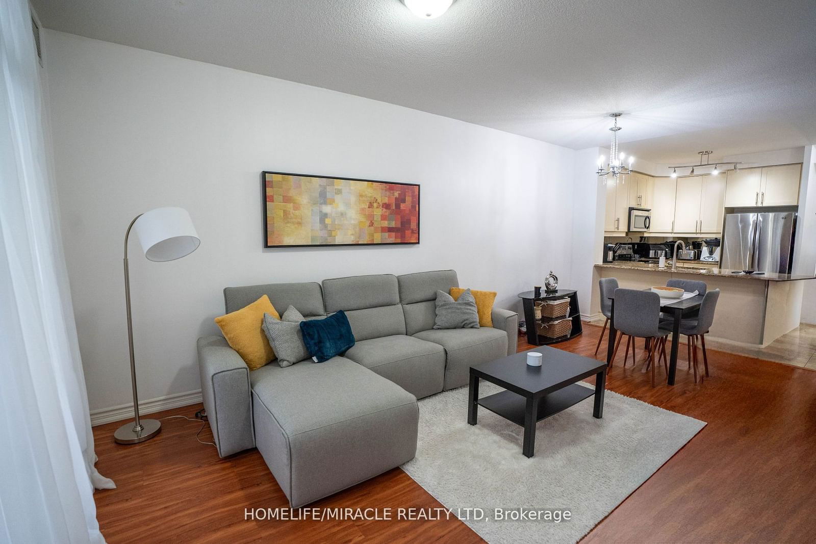 9235 Jane St, unit 303 for sale