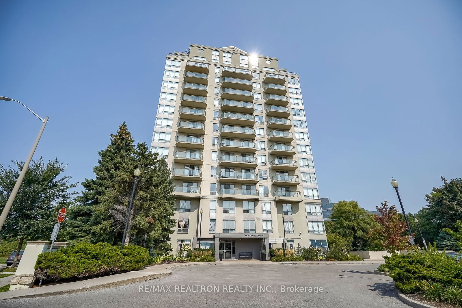 399 South Park Rd, unit 505 for sale