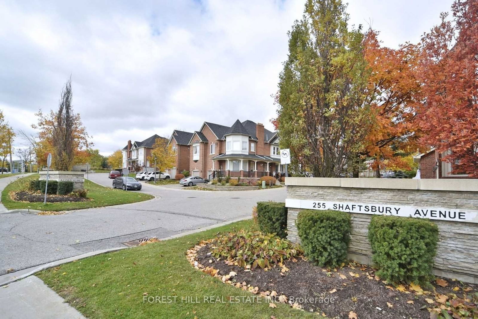 Acorn Townhomes, Richmond Hill, Toronto