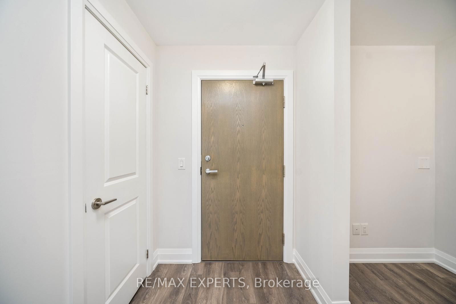 481 Rupert Ave, unit 2117 for rent