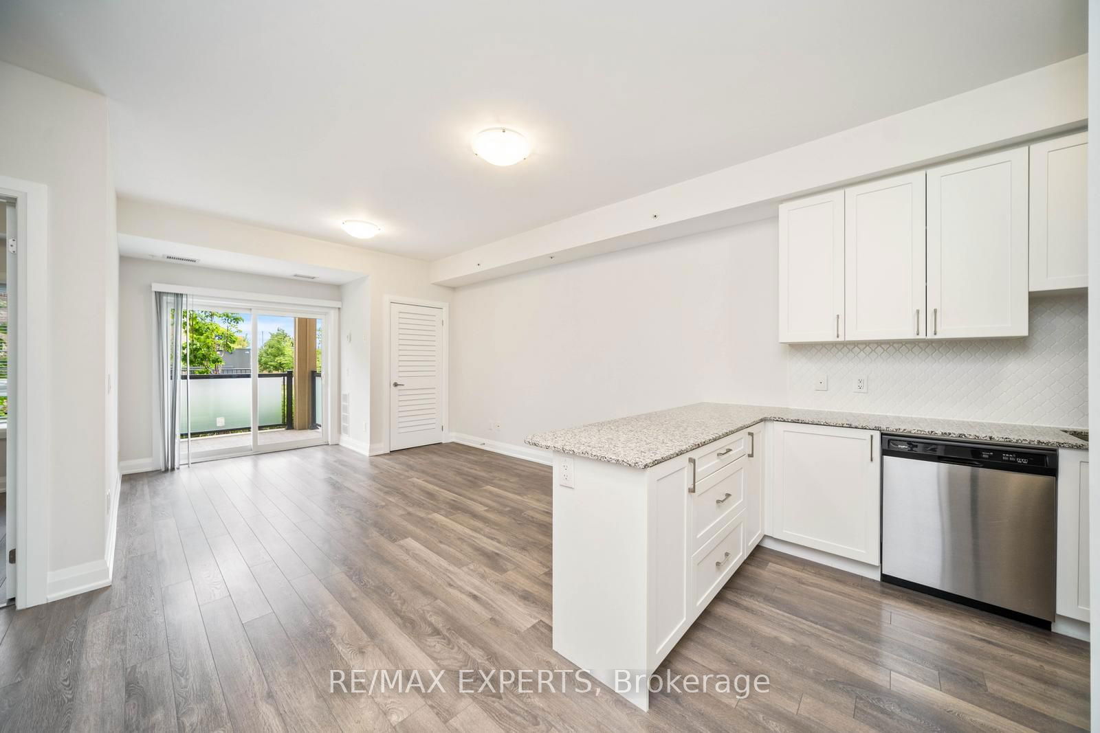 481 Rupert Ave, unit 2117 for rent