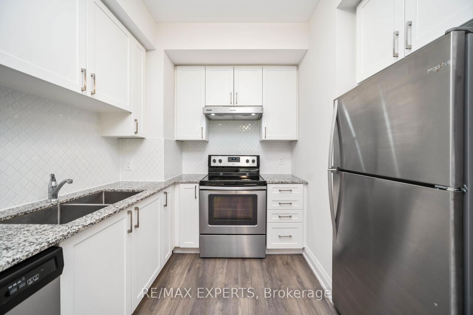 481 Rupert Ave, unit 2117 for rent