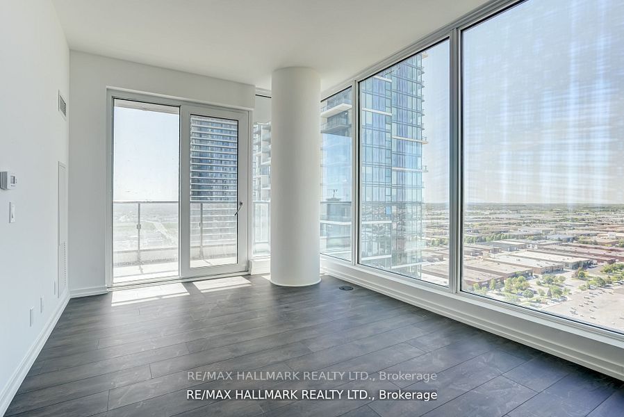 7890 Jane St, unit 2606 for sale