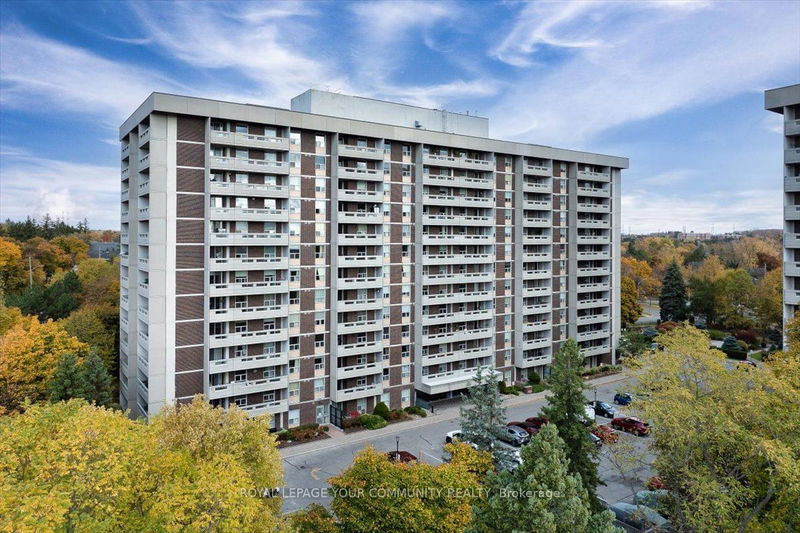 60 Inverlochy Blvd, unit 408 for sale