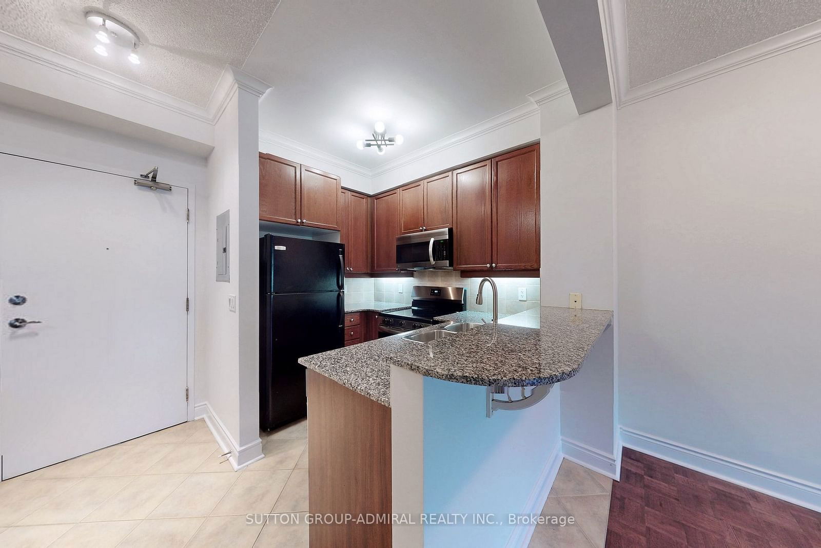 8201 Islington Ave, unit 432 for sale