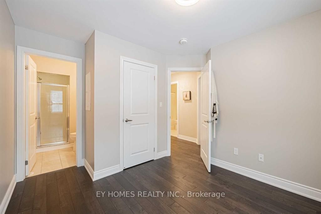 Riverside in Pine Grove Townhomes, Vaughan, Toronto