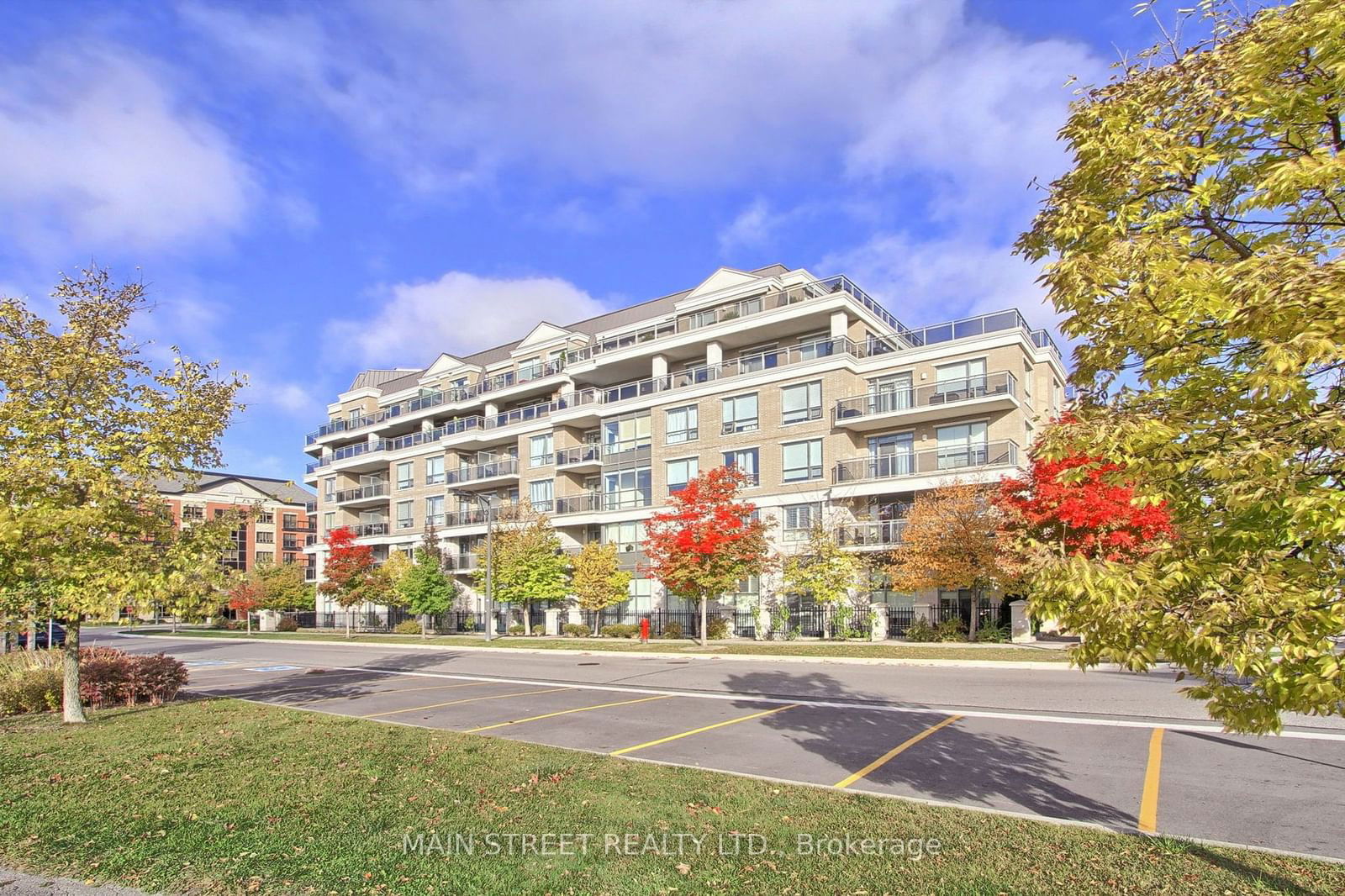 The Ridgewood II Condos, Aurora, Toronto