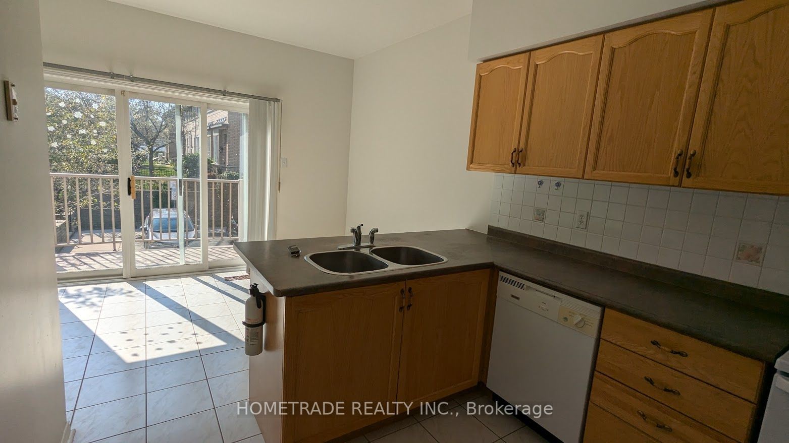 23 Observatory Lane, unit 72 for rent