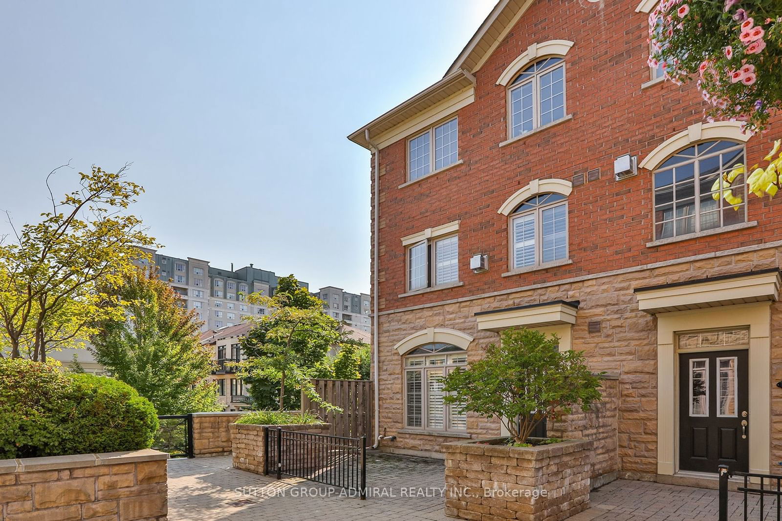 8 Brighton Place Townhomes, Vaughan, Toronto