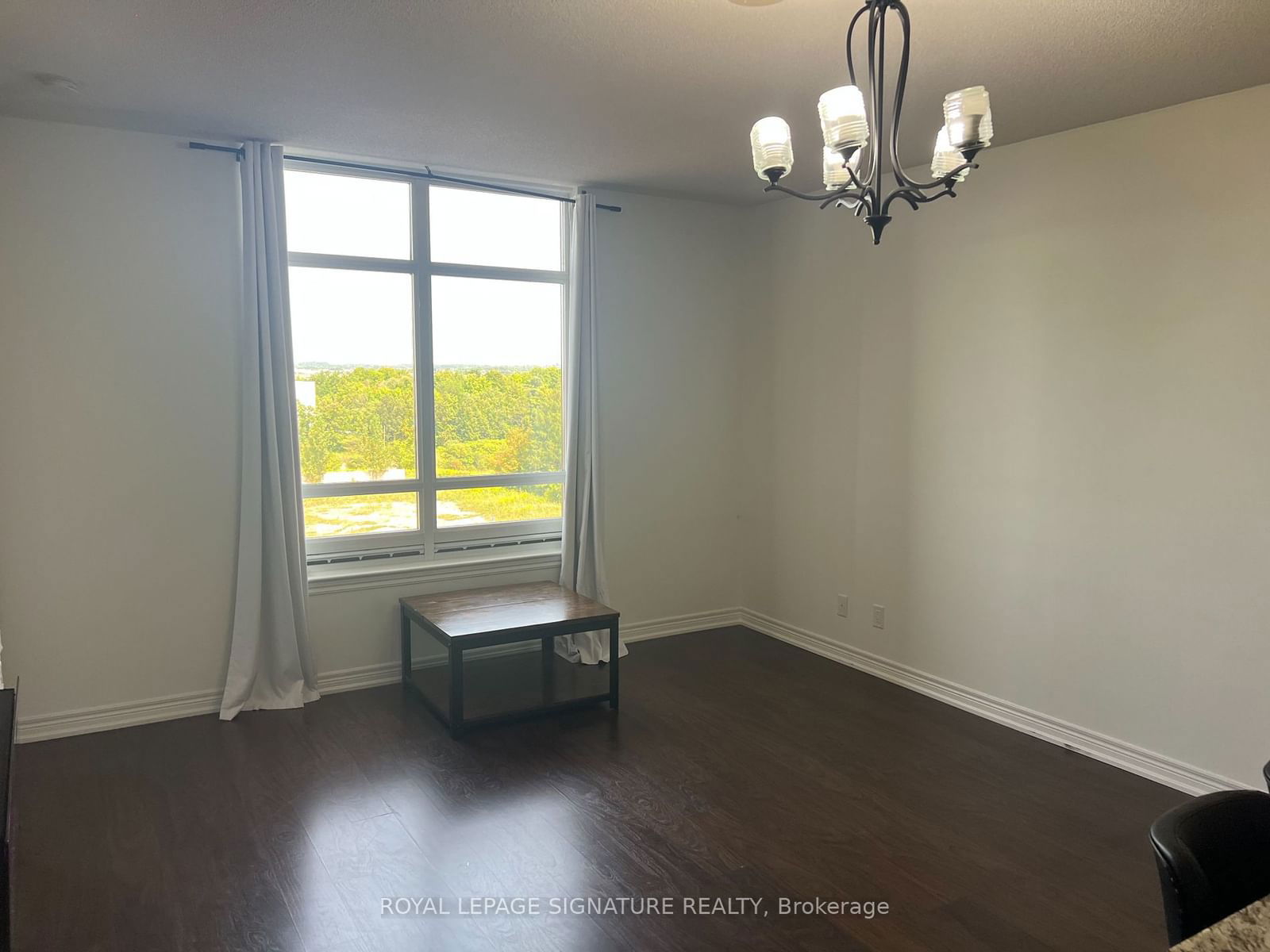 9245 Jane St, unit 701 for rent