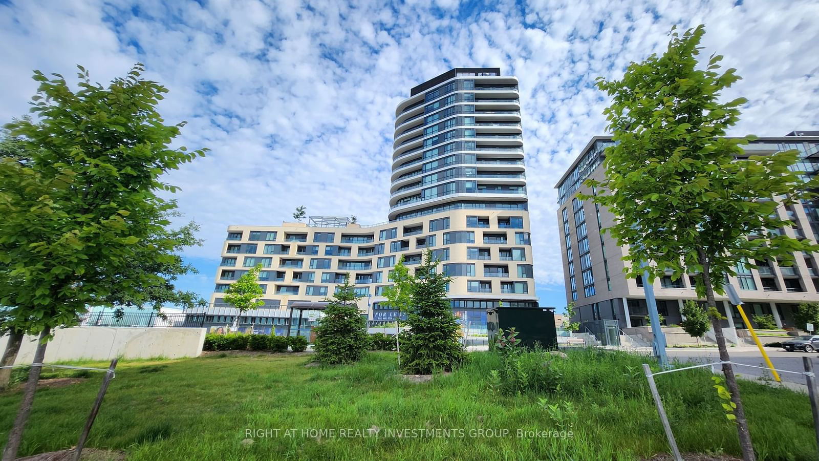 The Mackenzie Condos, Vaughan, Toronto