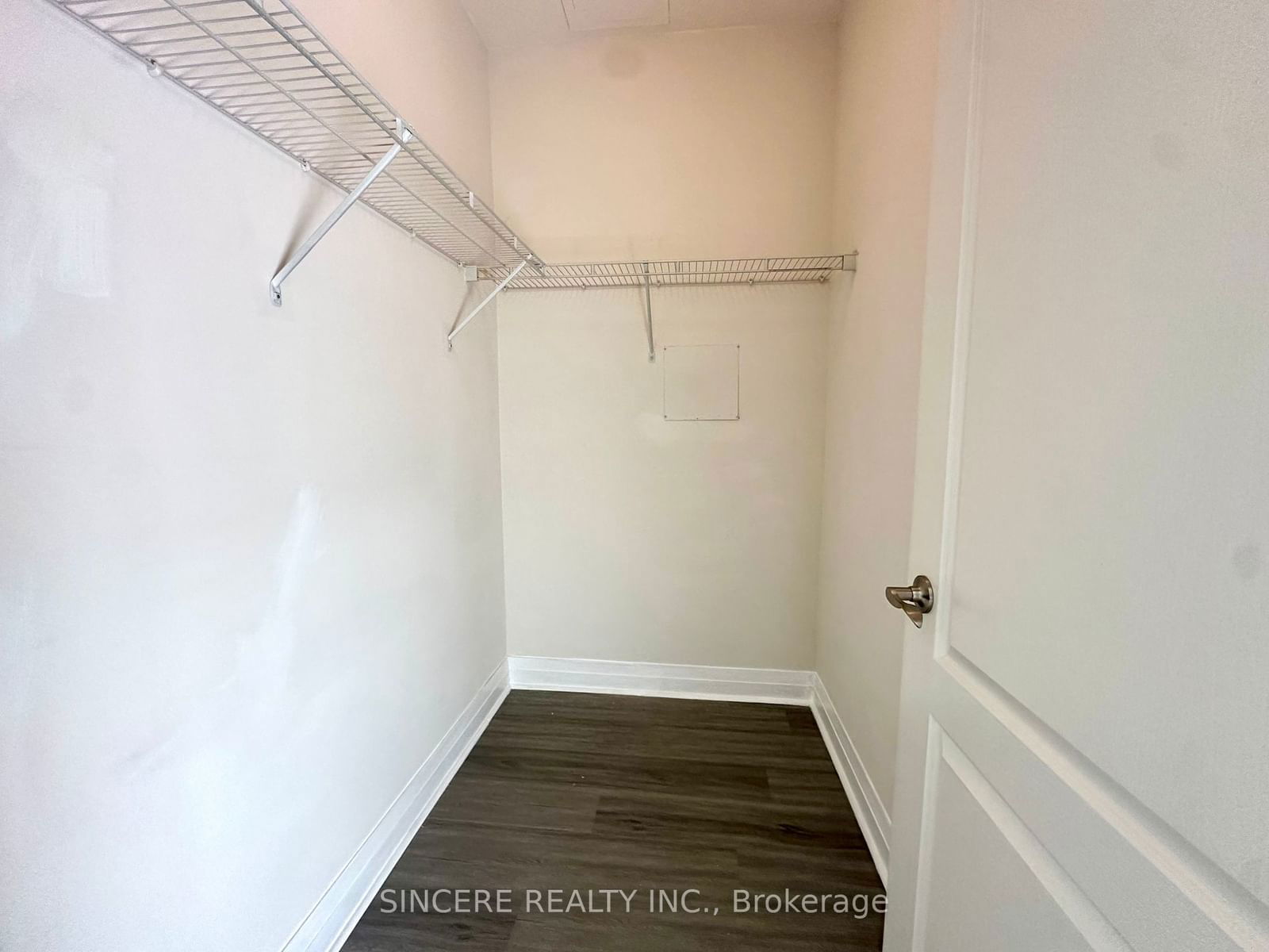 7373 Kennedy Rd, unit PH02 for rent