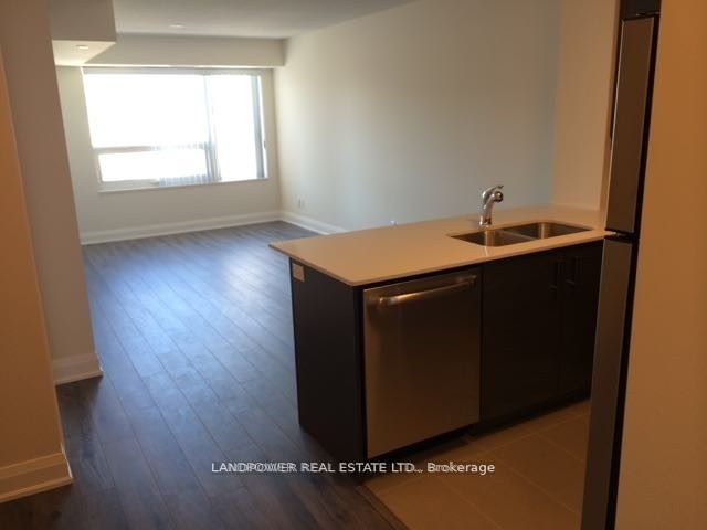 8200 Birchmount Rd, unit 805 for rent