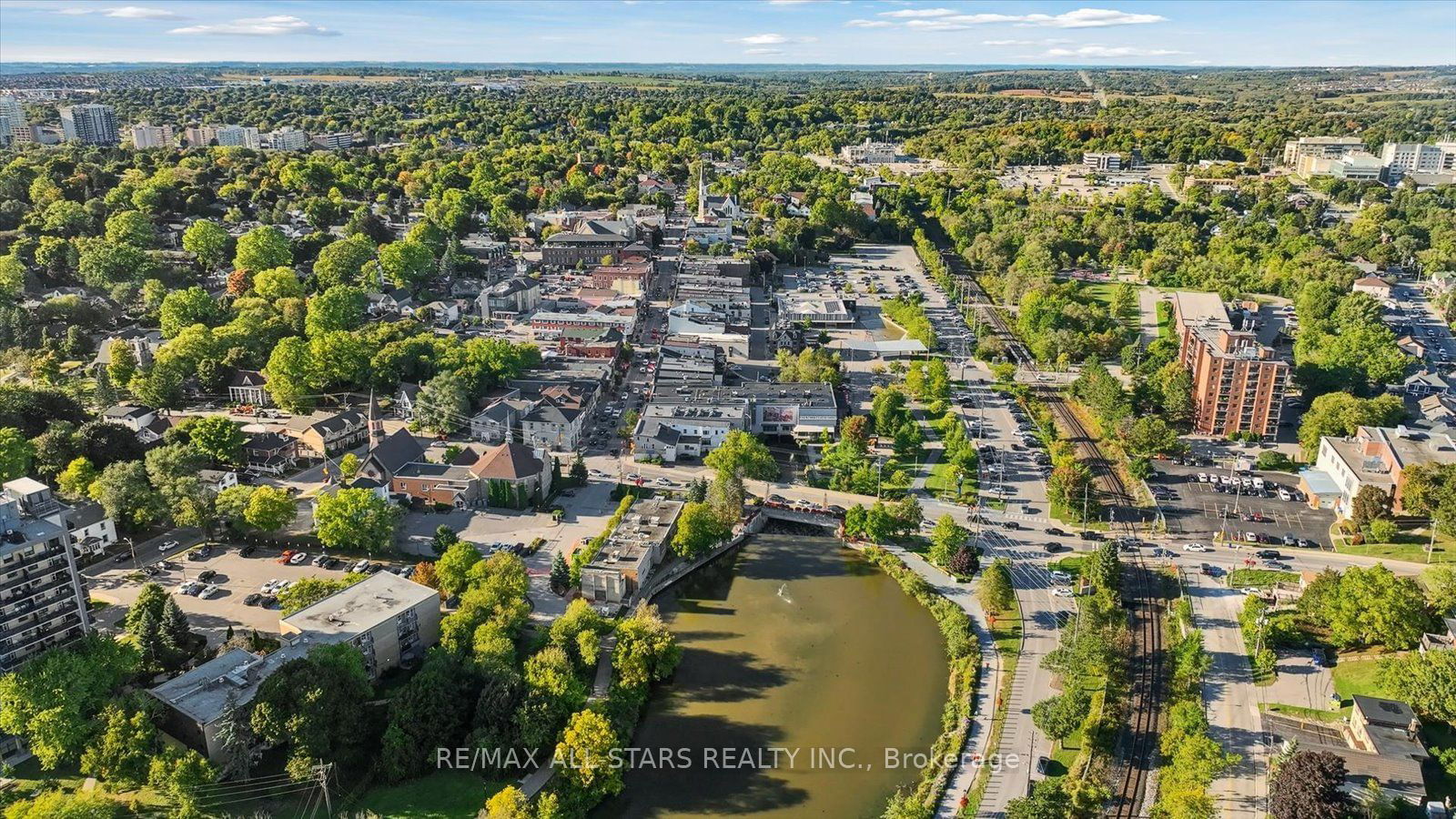 Specialty Lofts, Newmarket, Toronto