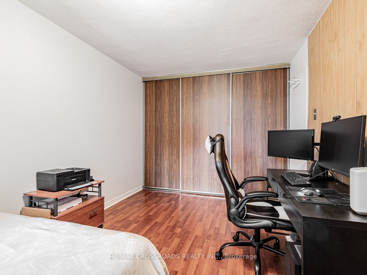 16 Elgin St, unit 119 for sale