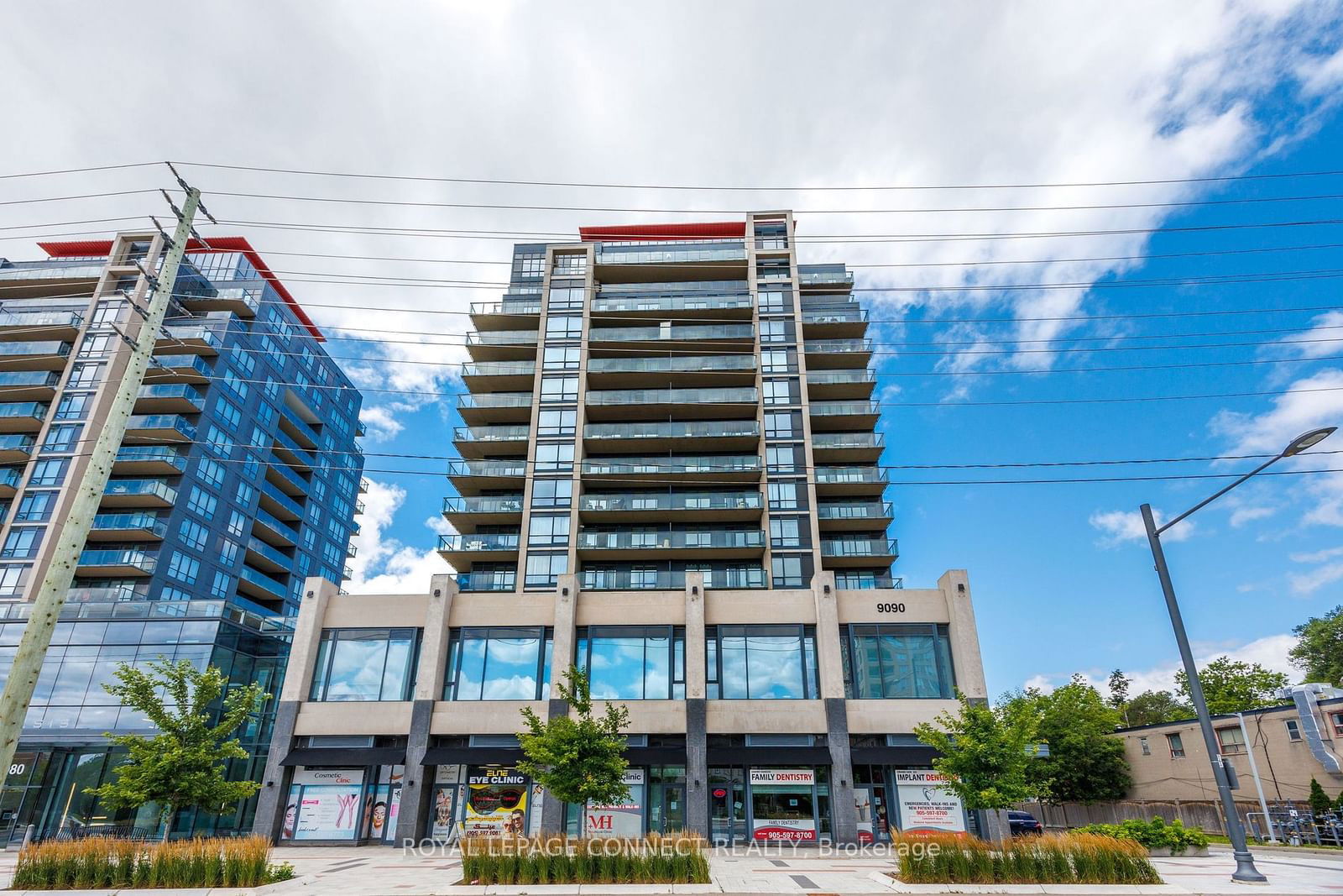 9090 Yonge St, unit 509B for sale